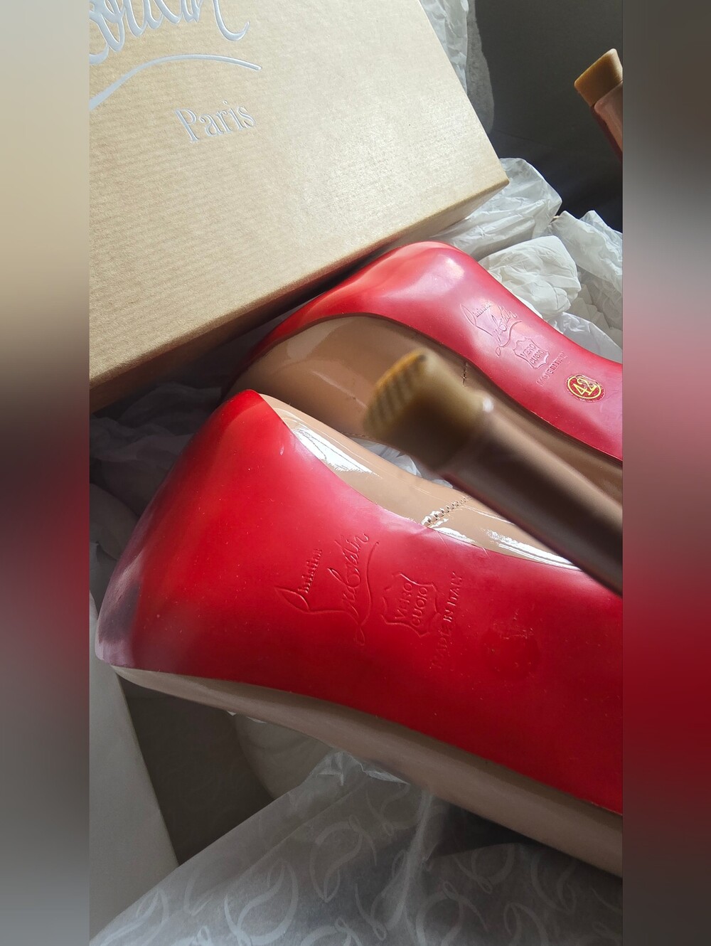 Christian Louboutin Hot Chick Nude Patent Leather Pumps Heels Size 42 - Picture 7 of 10